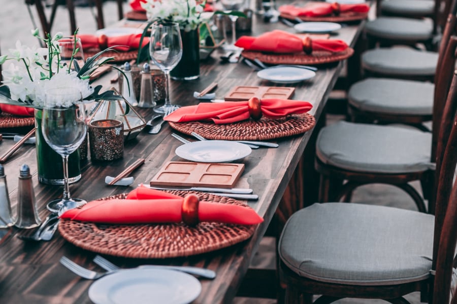 TABLE_PLATES